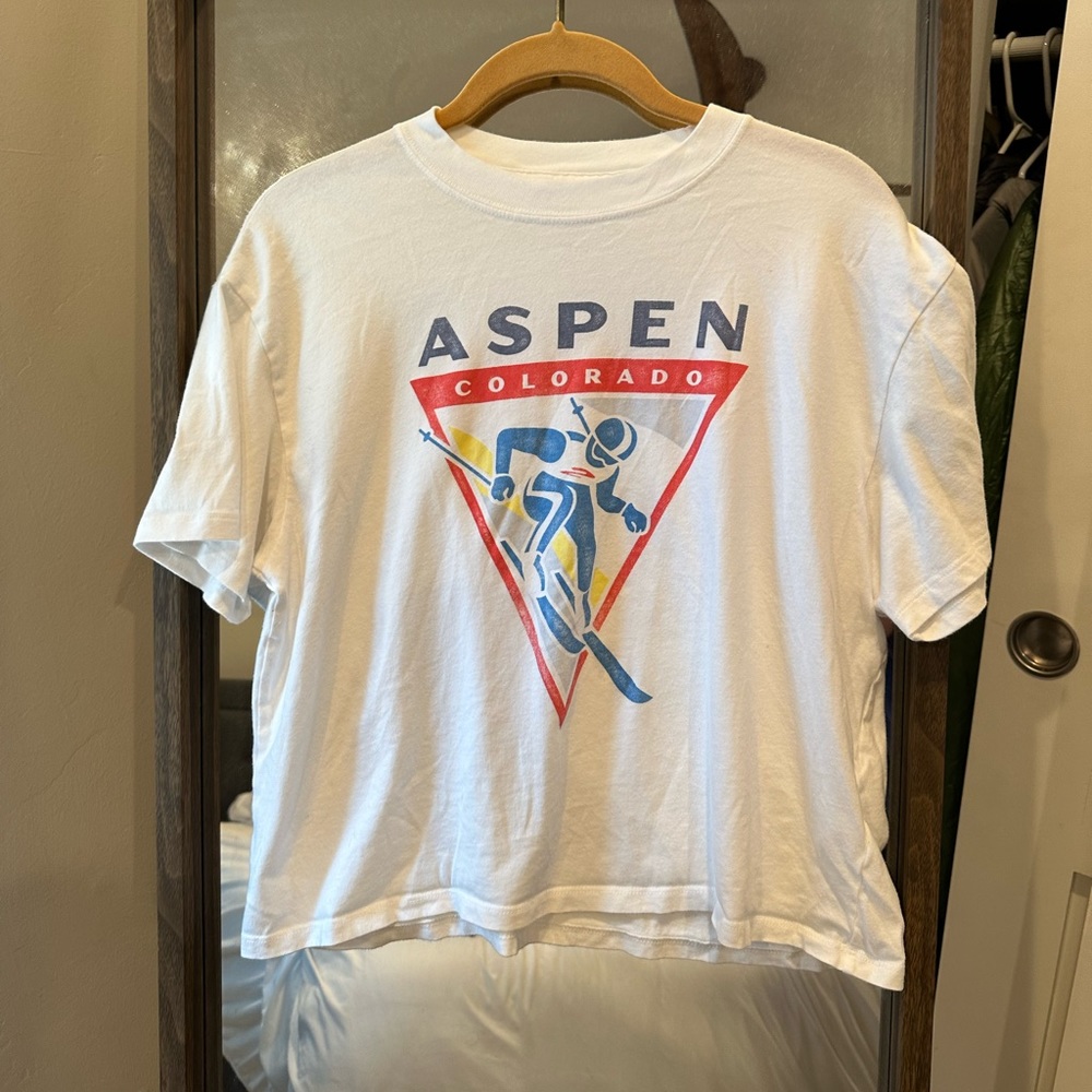 Abercrombie and Fitch Aspen Graphic Tee Cropped